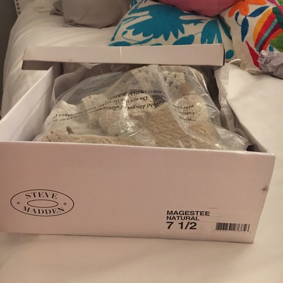 NEW! Steve Madden Magestee Wedge Sandals 7.5 - Picture 3 of 5